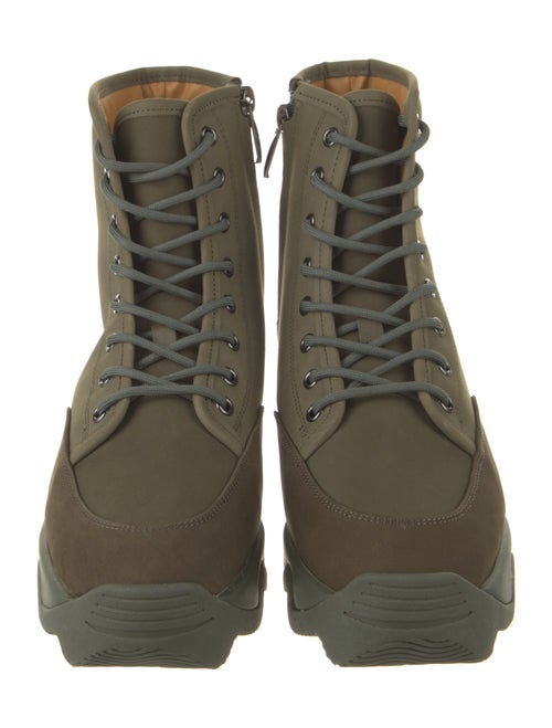 iRi Nubuck Combat Boots