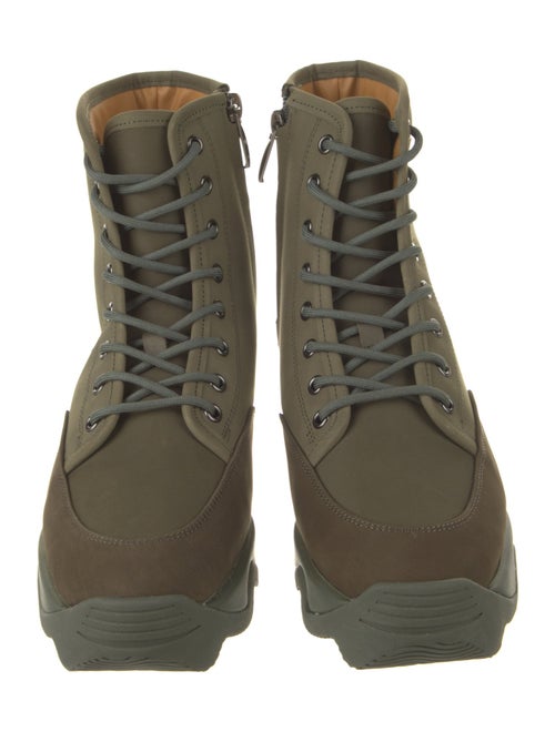 iRi Nubuck Combat Boots