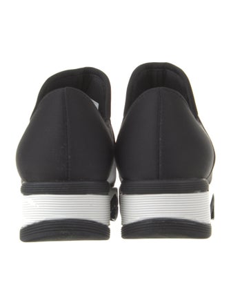 iRi Neoprene Sneakers