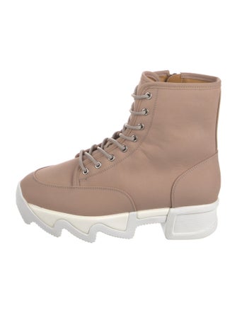 iRi Nubuck Lace-Up Boots