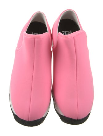 iRi Neoprene Sneakers