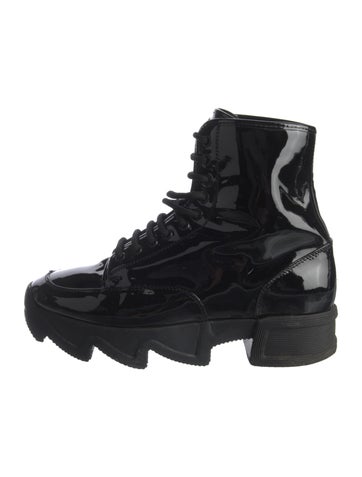 iRi Boots Patent Leather Combat 9