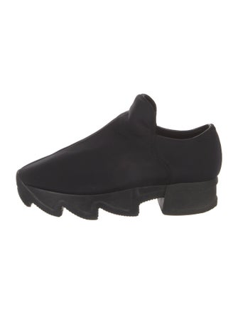 iRi Neoprene Sneakers