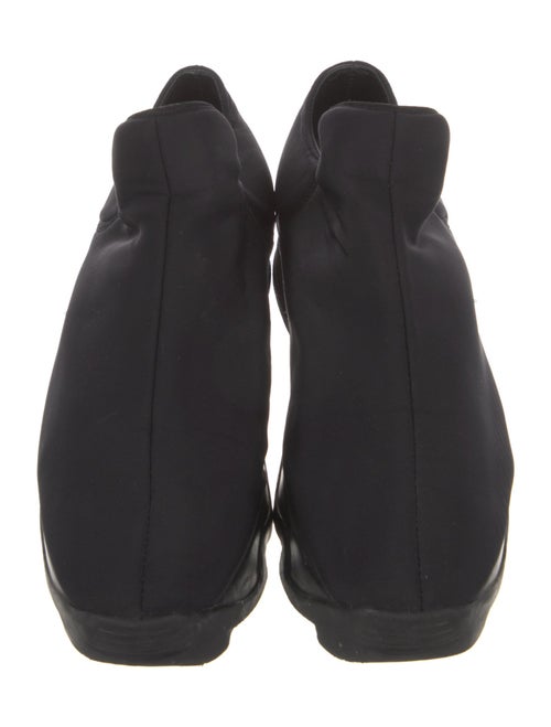 iRi Neoprene Sneakers