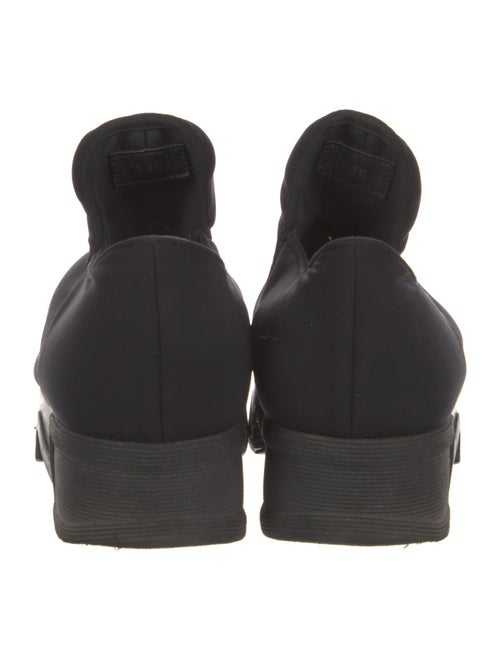 iRi Neoprene Sneakers