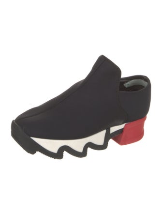 iRi Neoprene Sneakers
