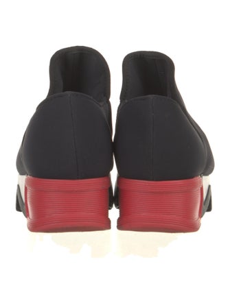 iRi Neoprene Sneakers
