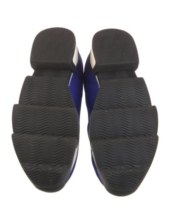 iRi Neoprene Colorblock Pattern Athletic Sneakers