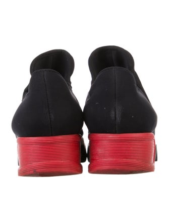 iRi Neoprene Sneakers