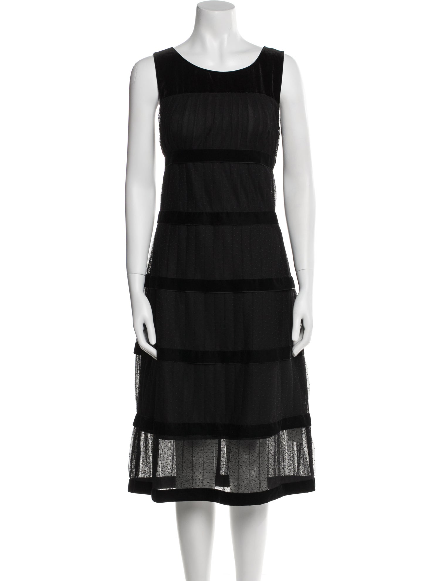 Iris & Ink Scoop Neck Midi Length Dress w/ Tags