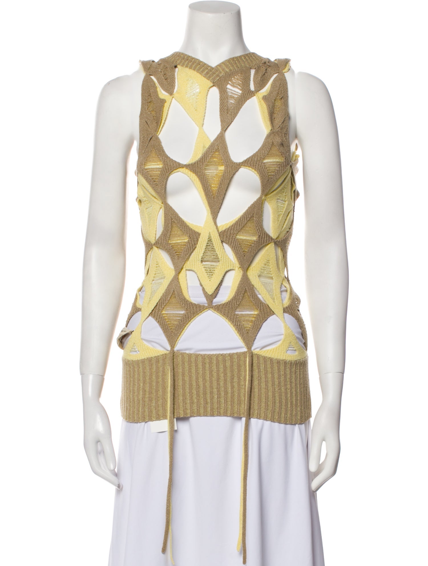 Isa Boulder Printed V-Neck Top