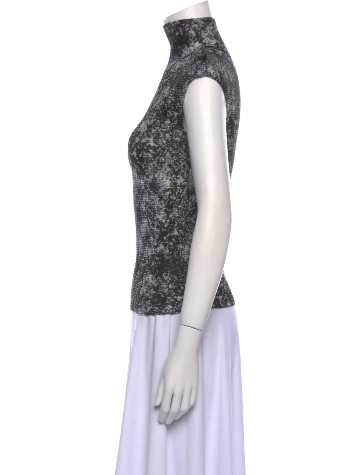 Issey Miyake Me Printed Turtleneck Top