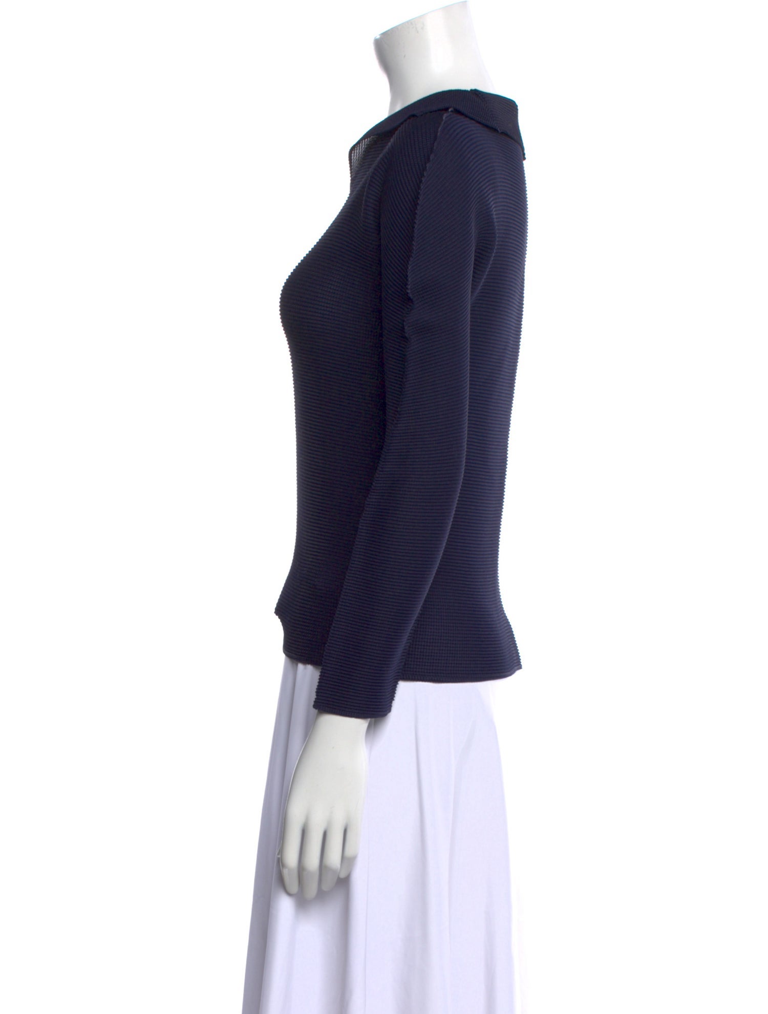 Issey Miyake Me V-Neck Three-Quarter Sleeve Sweatshirt