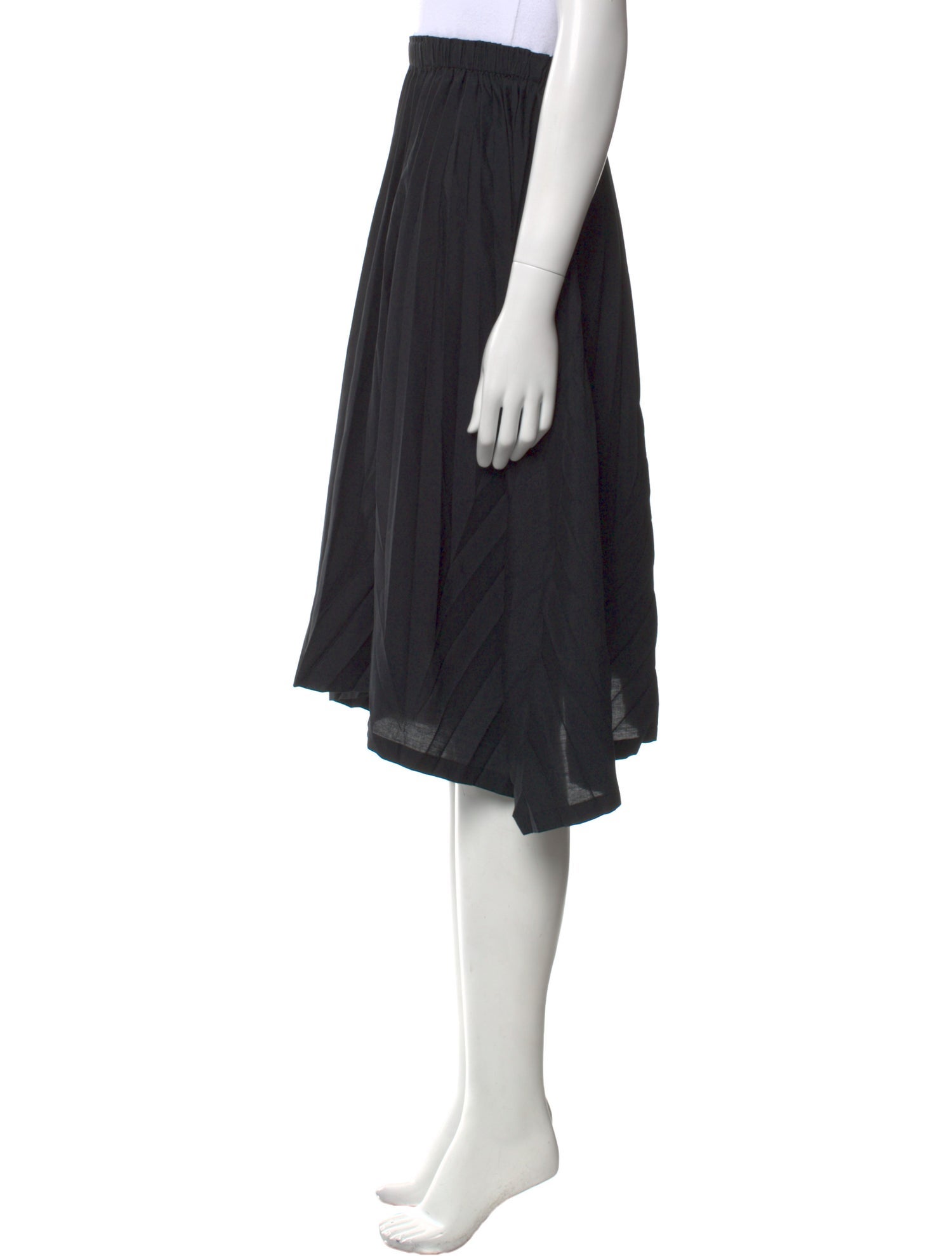 Issey Miyake Me Knee-Length Skirt