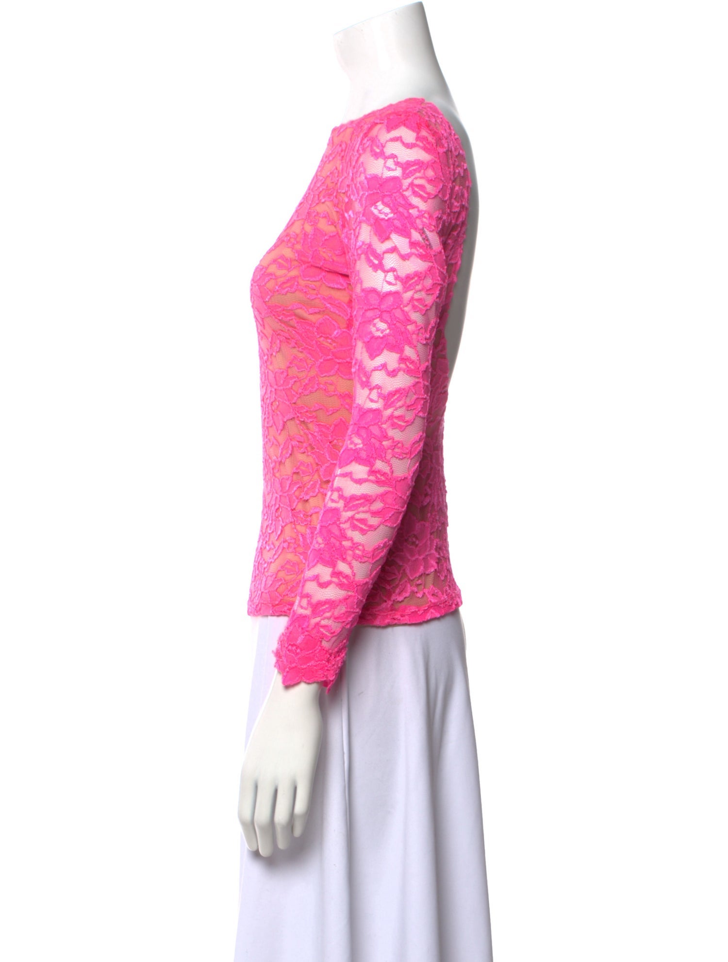 Issue New York Bateau Neckline Three-Quarter Sleeve Top