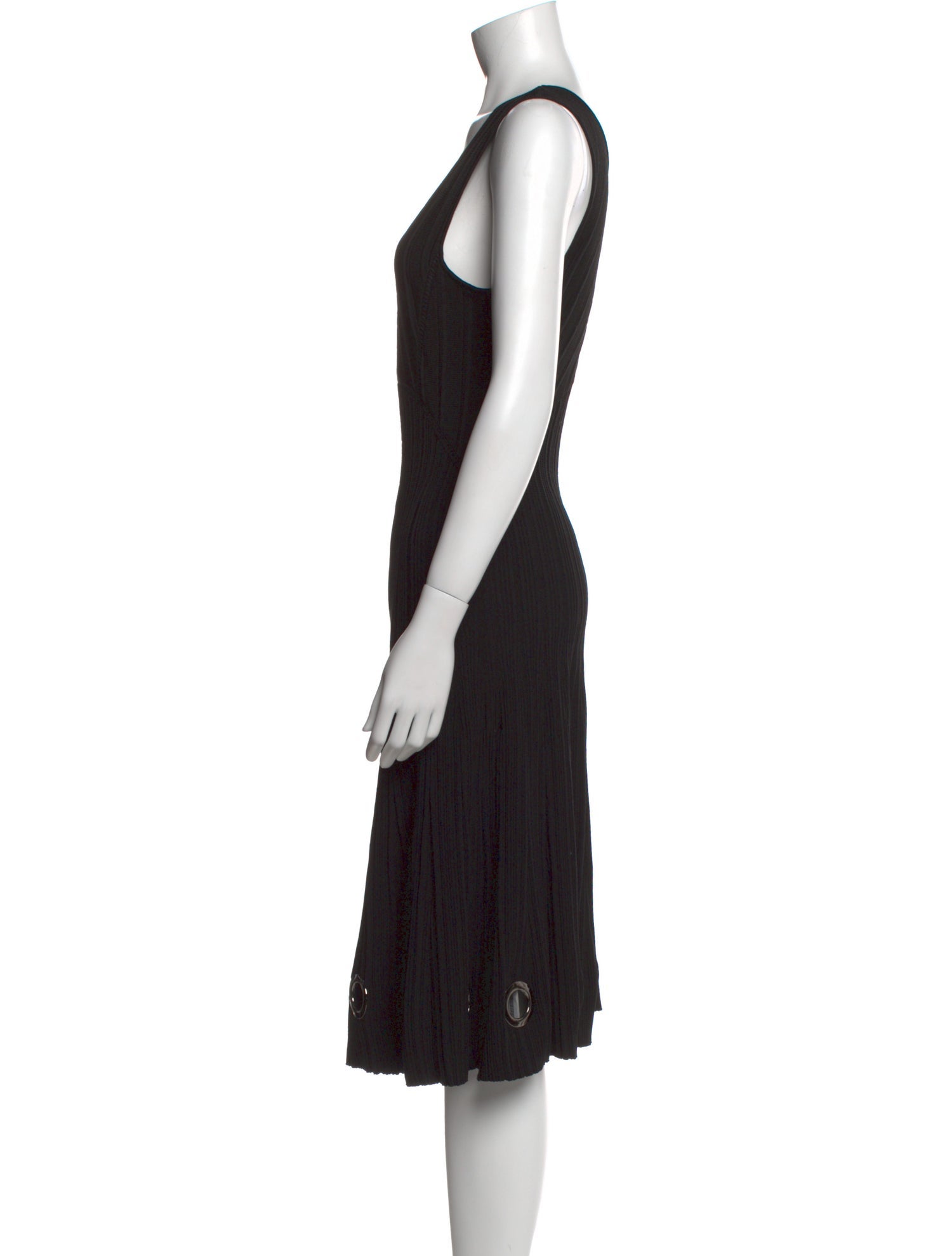 Issue New York V-Neck Midi Length Dress