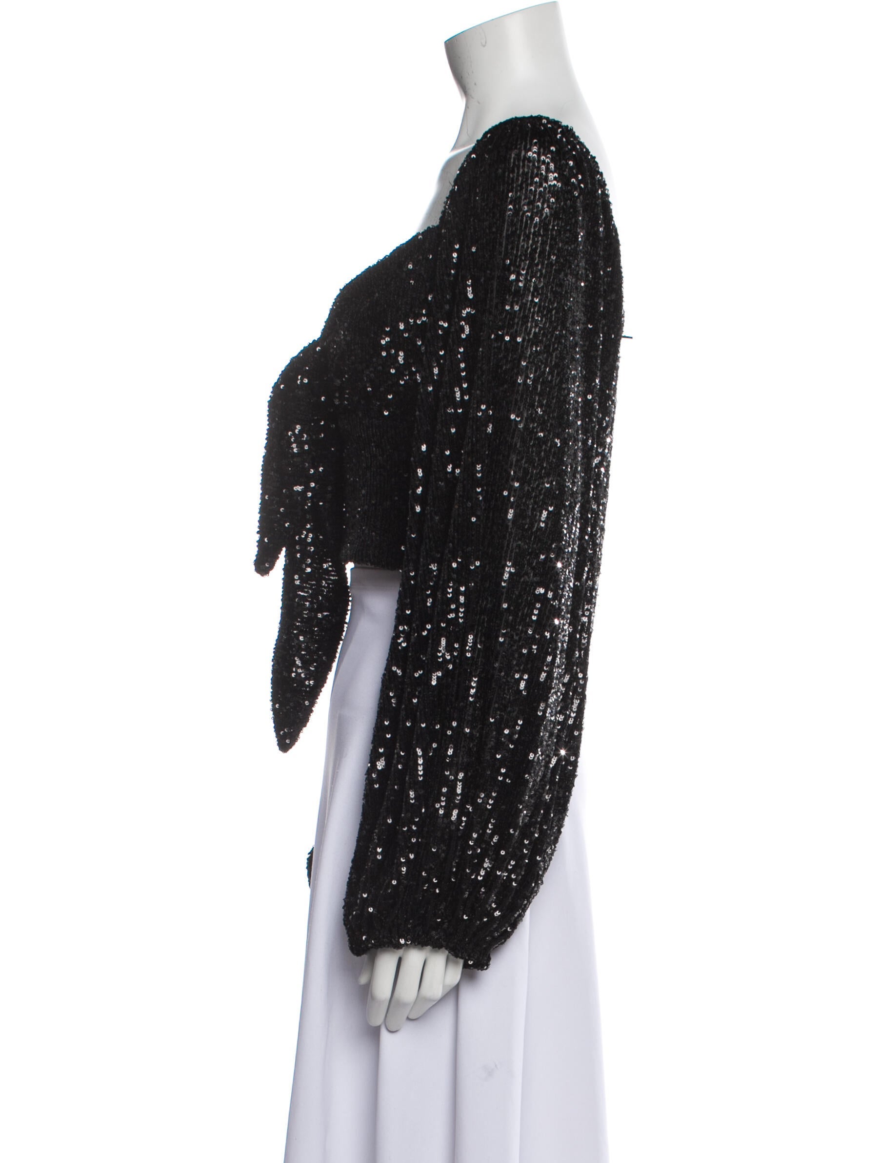 In the Mood for Love V-Neck Long Sleeve Crop Top