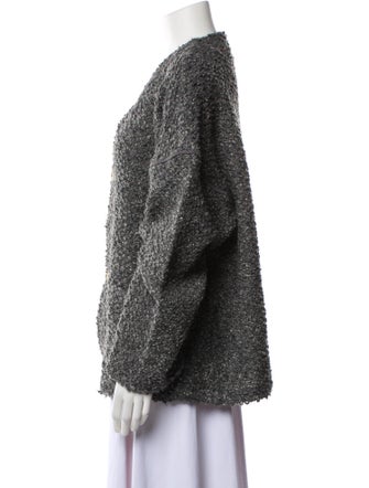 Voyage V-Neck Sweater