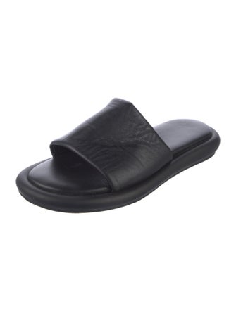 Italeau Leather Slides