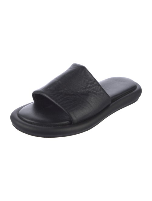 Italeau Leather Slides