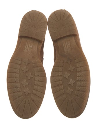 Italeau Suede Chelsea Boots