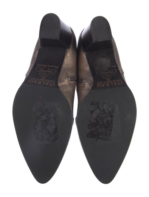 Italeau Suede Boots
