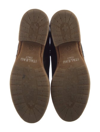 Italeau Suede Chelsea Boots