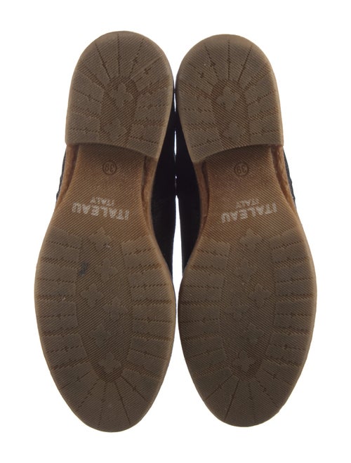 Italeau Suede Chelsea Boots