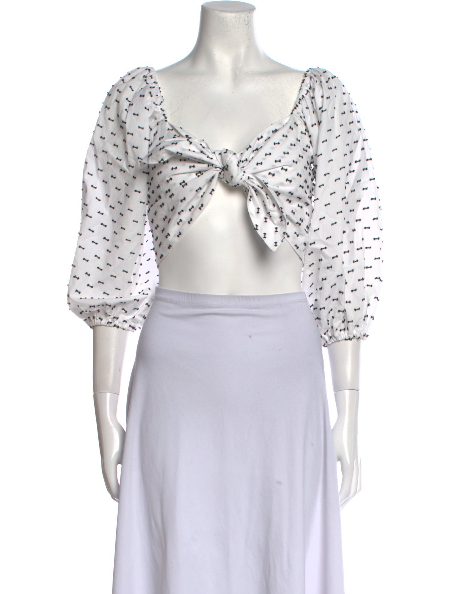 Isla & White Printed V-Neck Crop Top