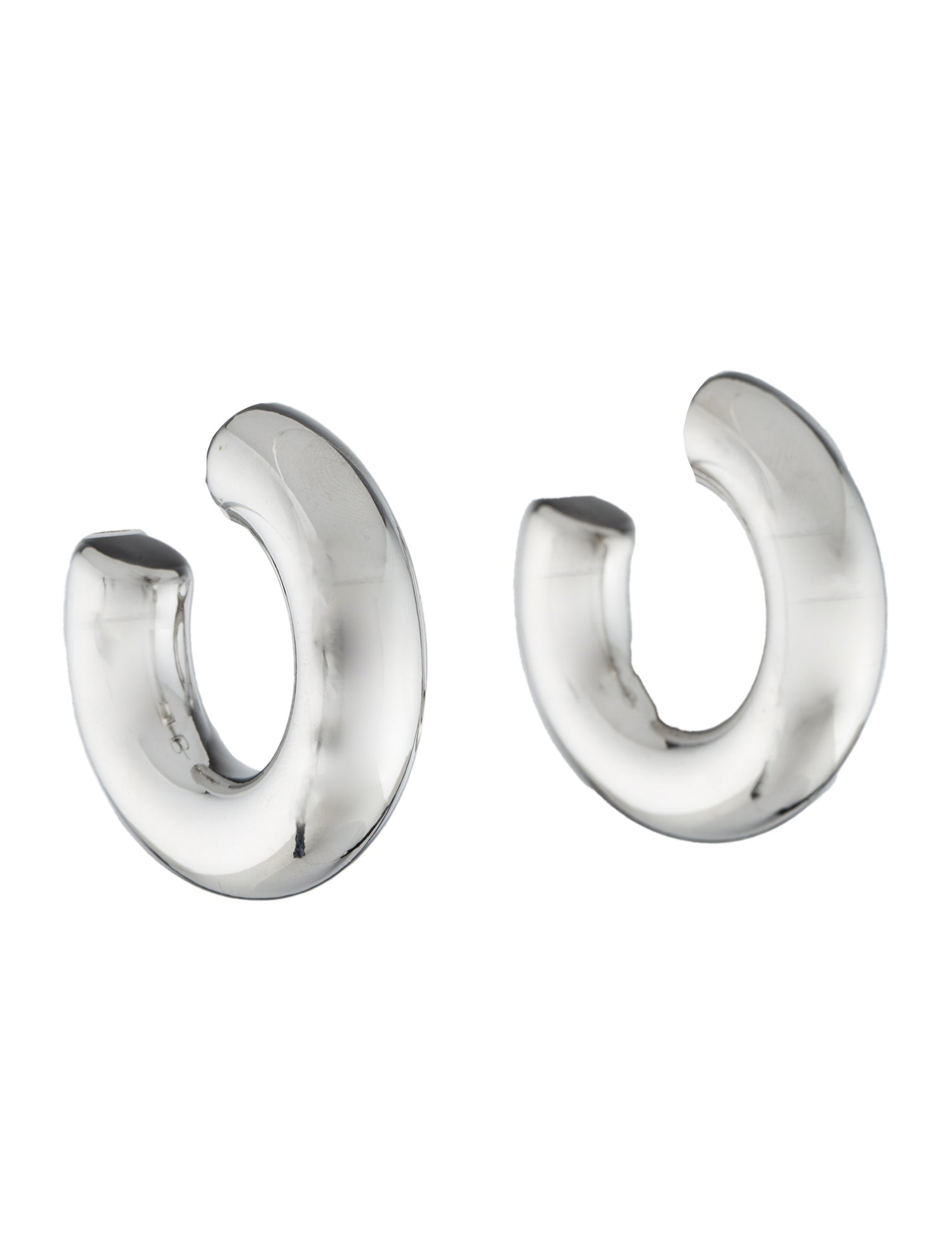 Janis Savitt Oprah's Favorite Medium Hoop Earrings