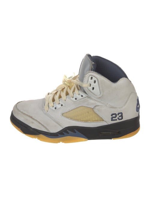 Jordan x A Ma Maniére 5 Retro 'Dawn' Sneakers