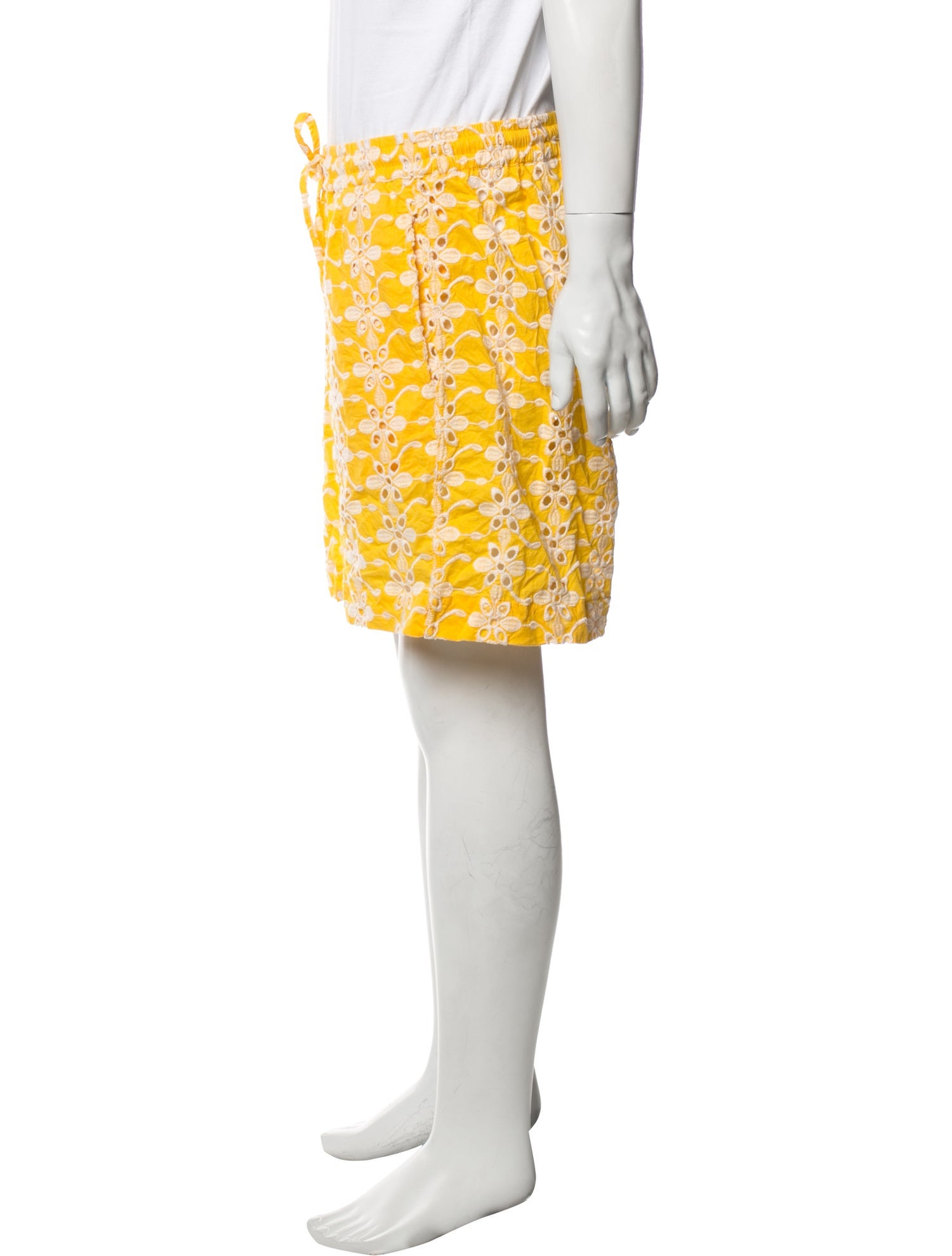 HARAGO Floral Print Shorts