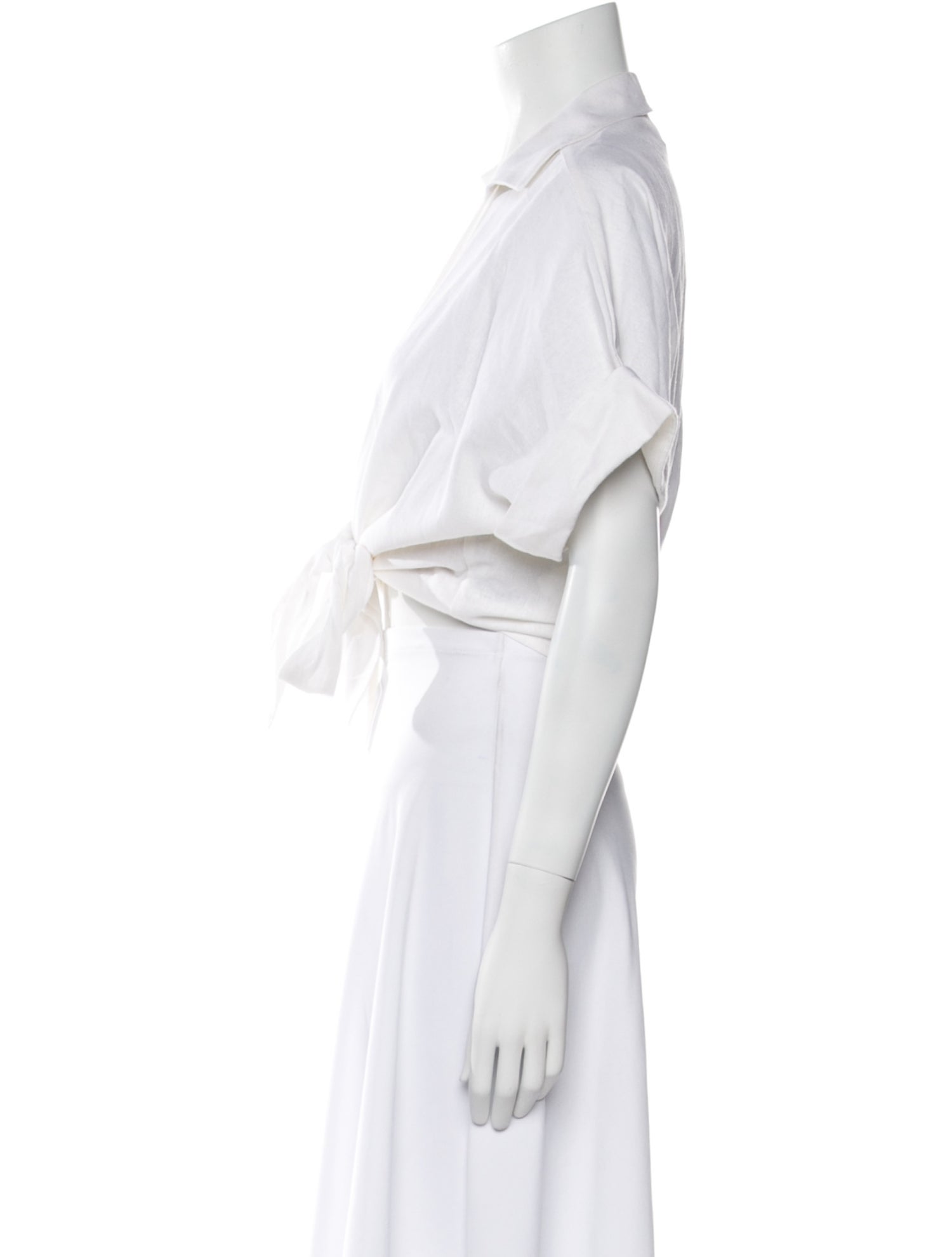 JBQ V-Neck Short Sleeve Crop Top