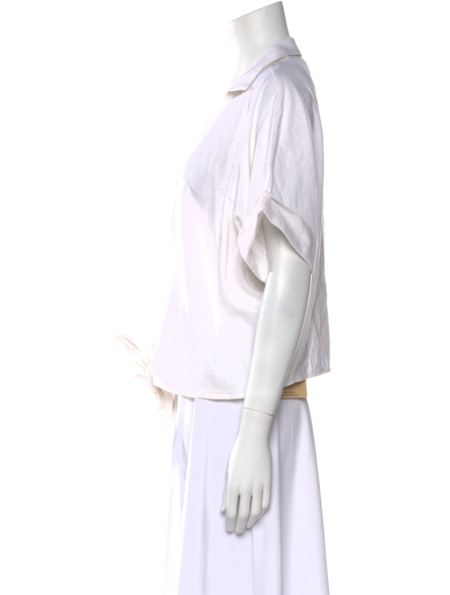 JBQ Scoop Neck Short Sleeve Crop Top