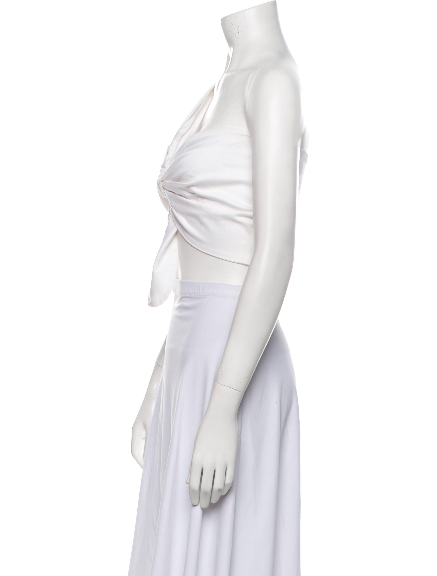 Just Bee Queen One-Shoulder Sleeveless Crop Top