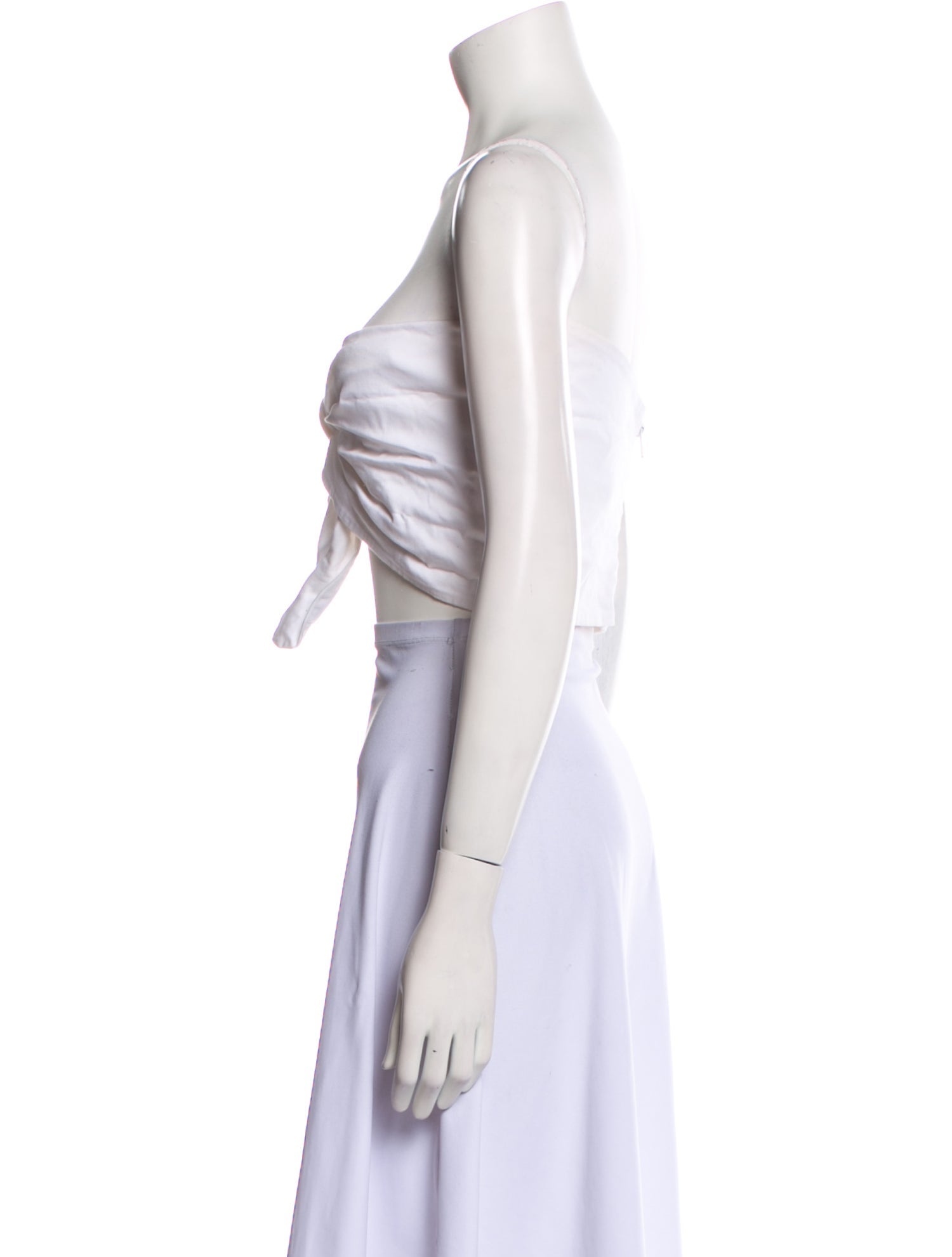 Just Bee Queen One-Shoulder Sleeveless Crop Top