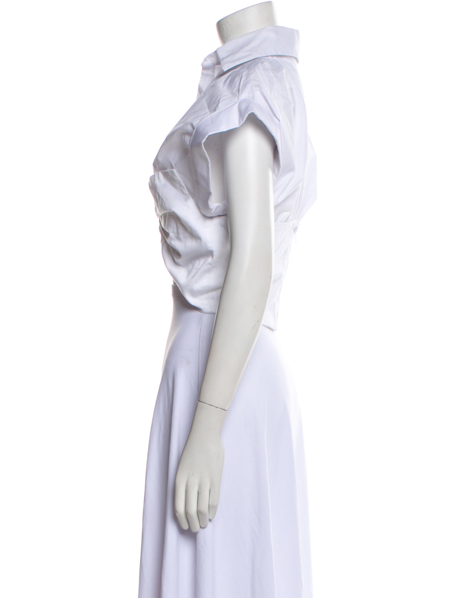 Just Bee Queen V-Neck Short Sleeve Crop Top