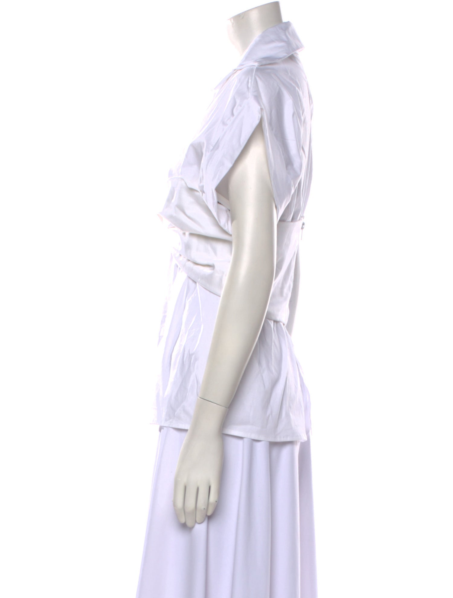 Just Bee Queen Short Sleeve Button-Up Top