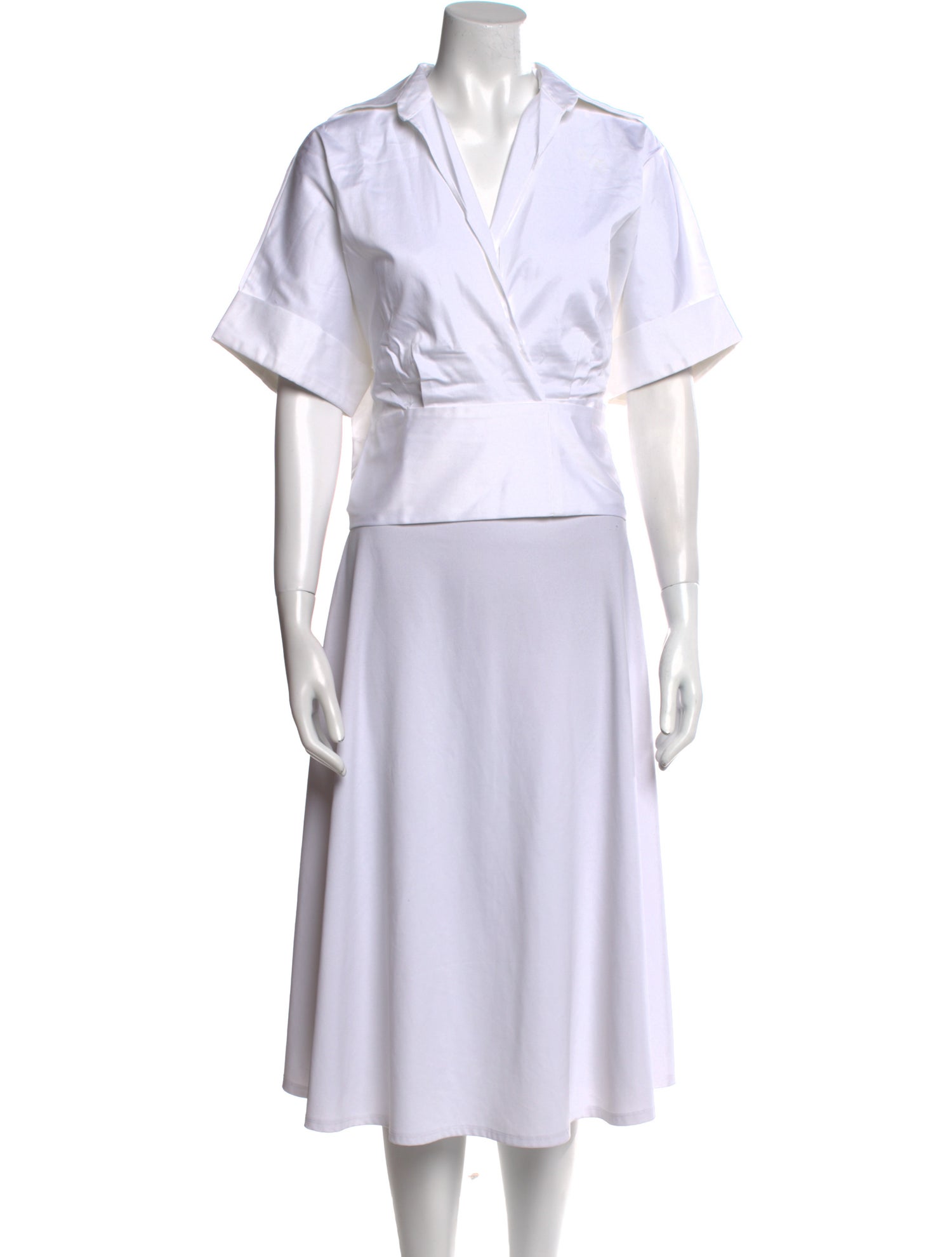 Just Bee Queen V-Neck Short Sleeve Crop Top w/ Tags