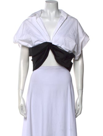 Just Bee Queen V-Neck Short Sleeve Crop Top