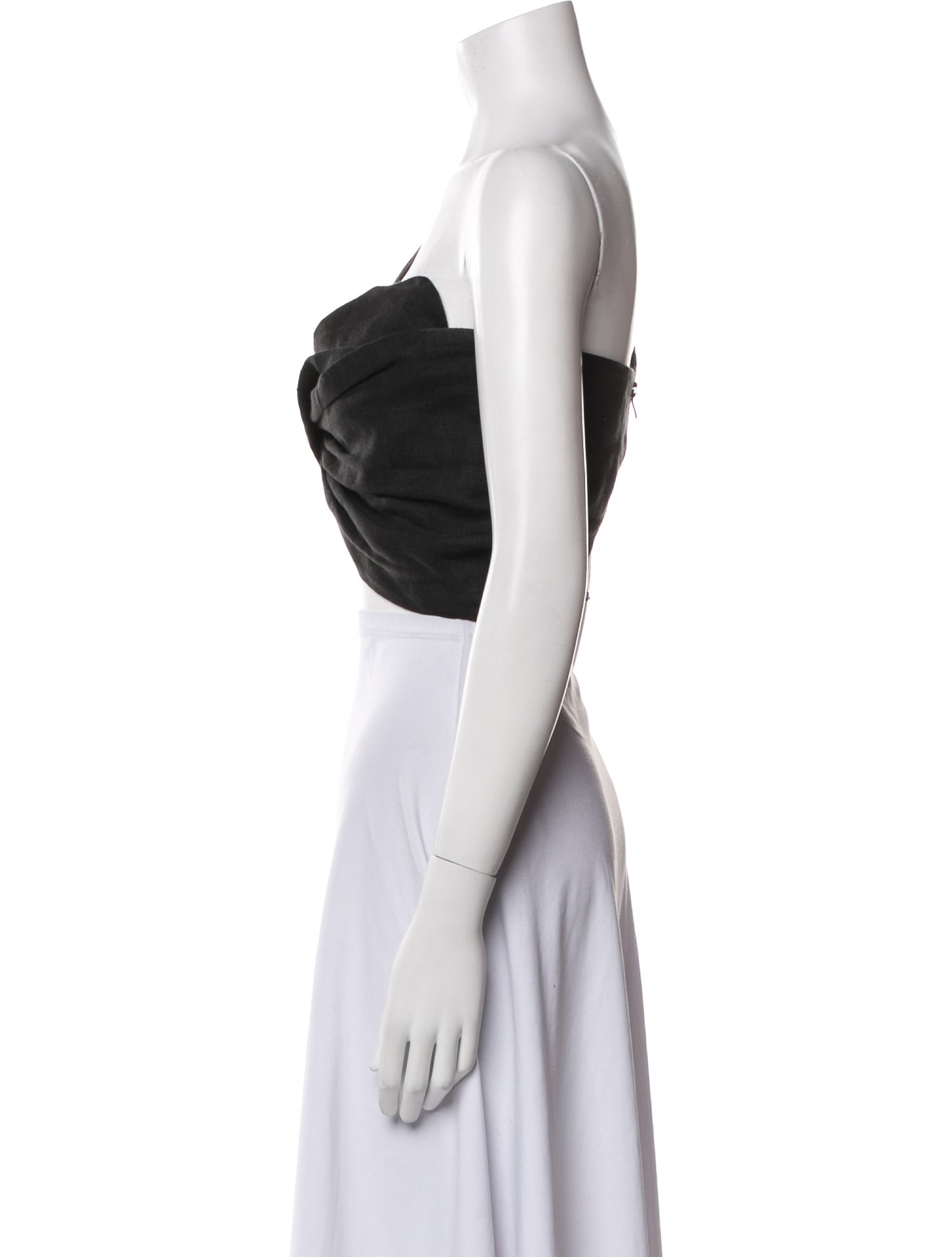 Just Bee Queen One-Shoulder Sleeveless Crop Top