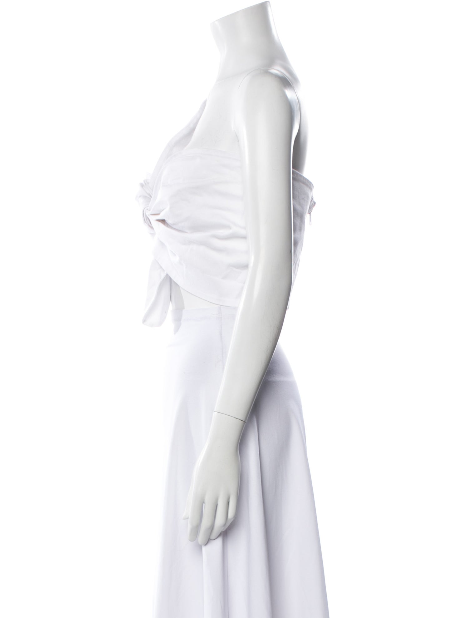 Just Bee Queen One-Shoulder Sleeveless Crop Top