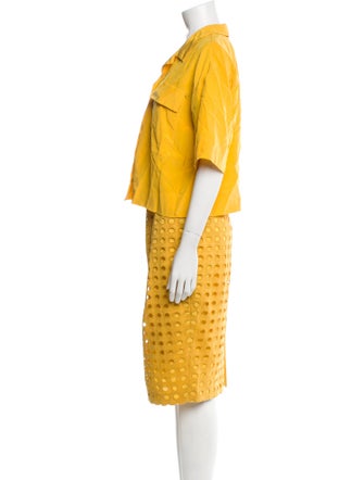 Judith & Charles Lace Pattern Embroidered Accent Skirt Set