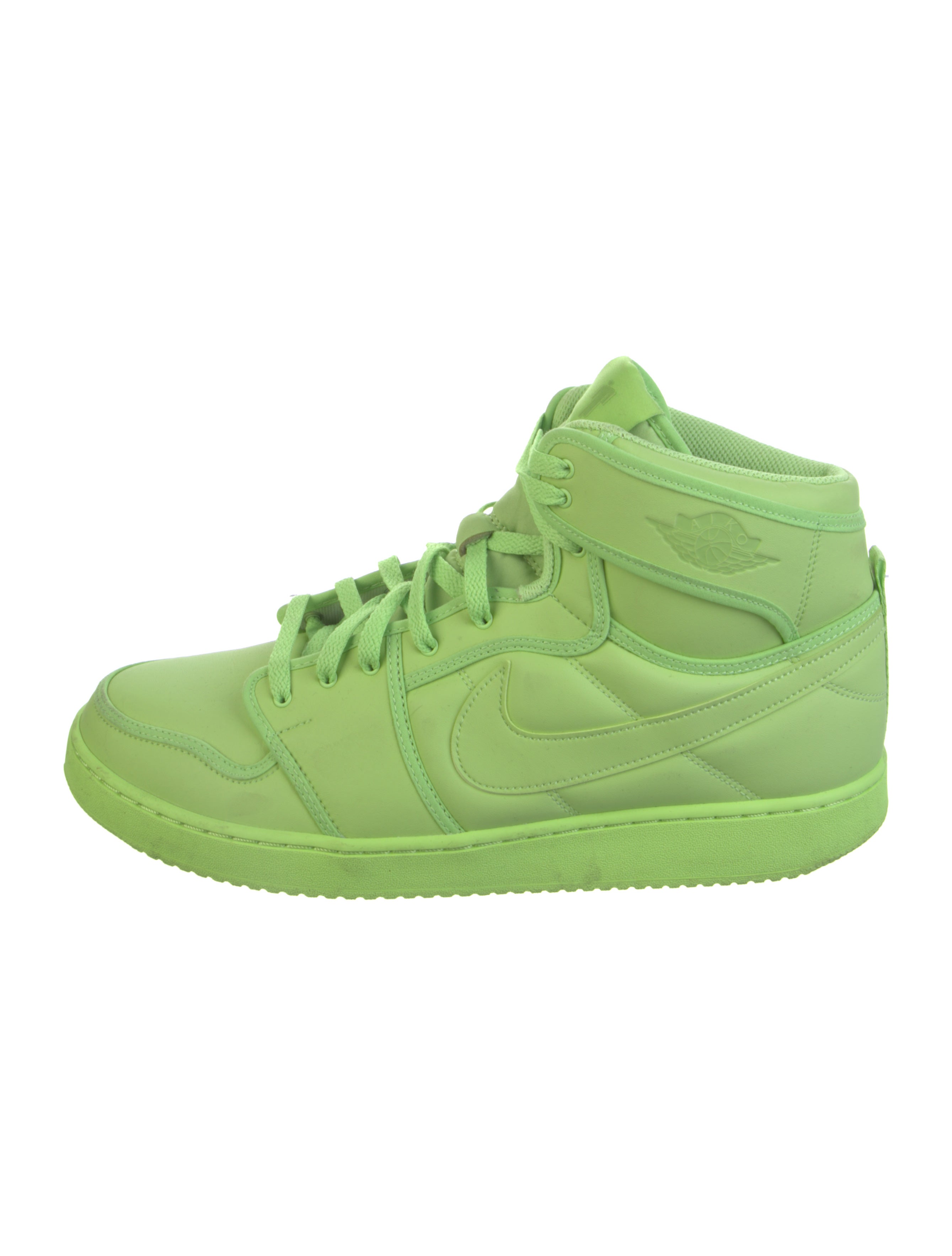 billie eilish green sneakers