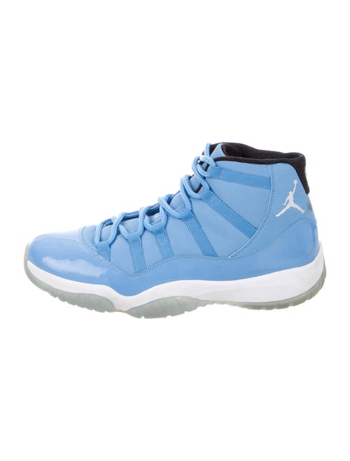 Jordan 11 Retro Pantone Sneakers Blue