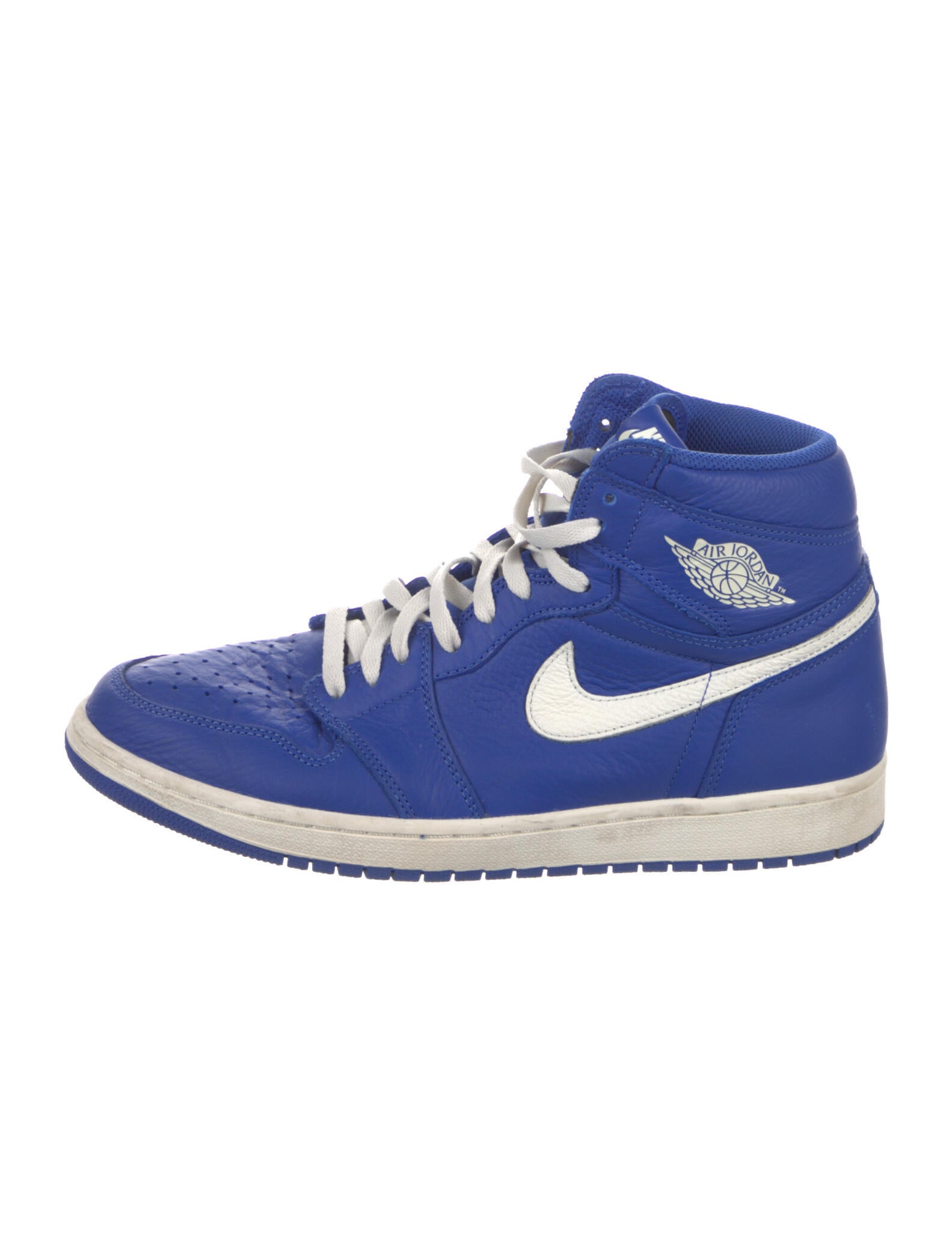 Jordan 1 Retro High 'Hyper Royal' Sneakers Blue Sneakers, Shoes