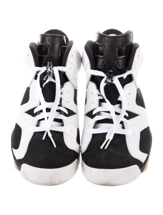 Jordan 6 Retro Oreo Sneakers