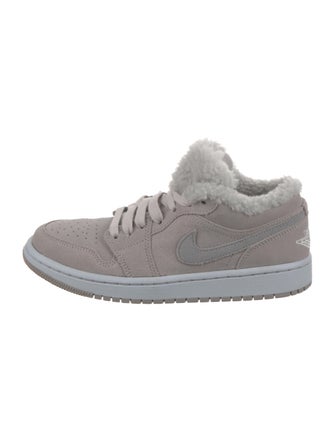 Jordan 1 Low SE 'Sherpa Fleece' Sneakers