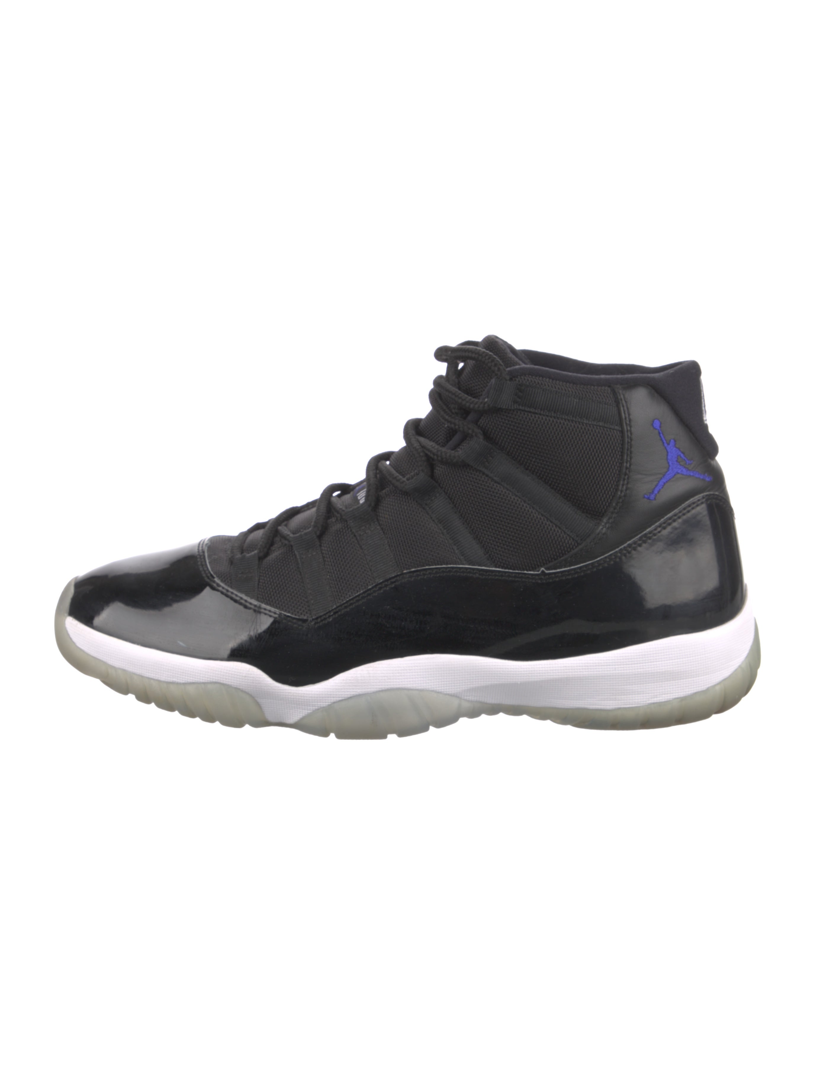 Jordan 11 Retro Space Jam Sneakers