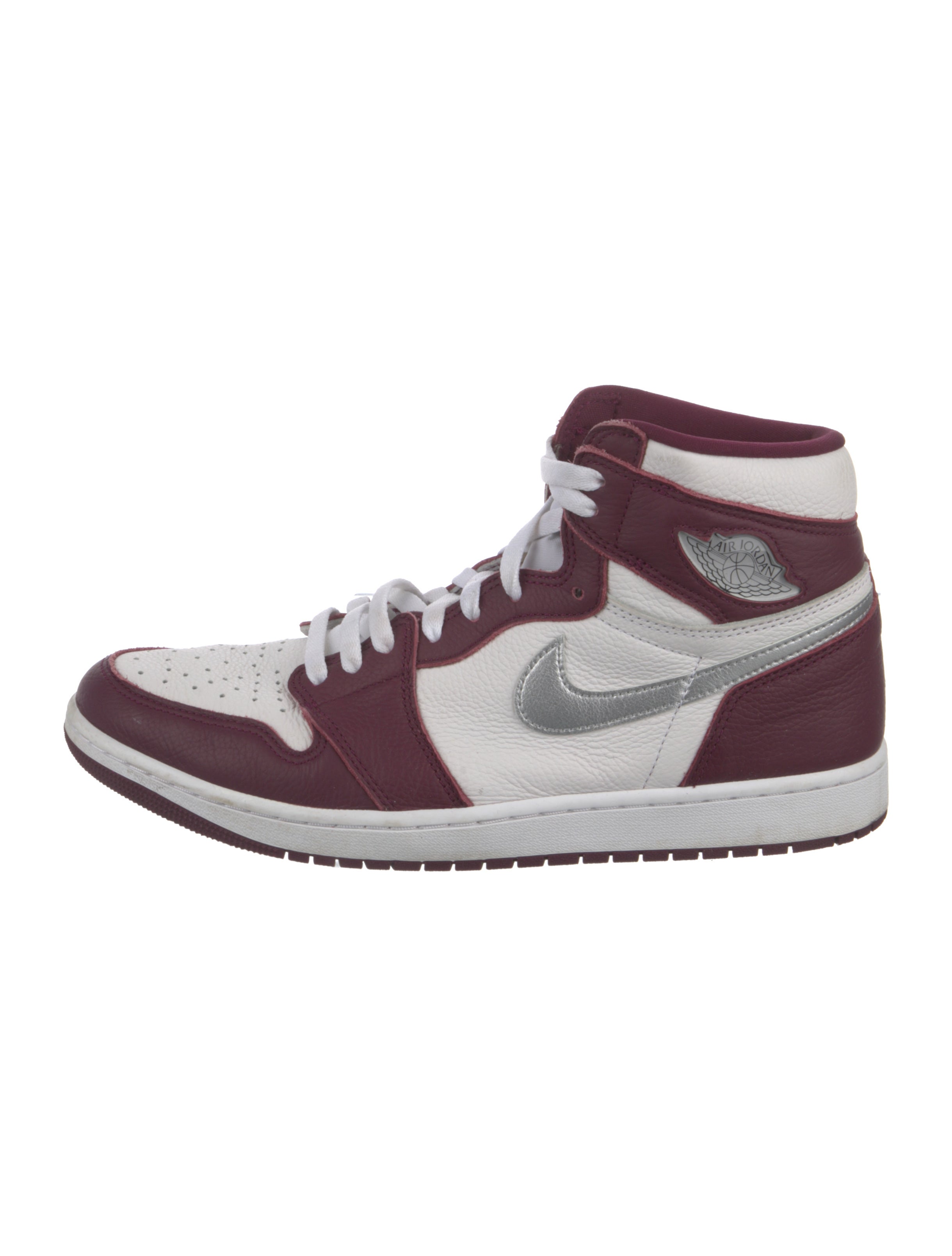 Jordan 1 Retro High OG 'Bordeaux Sneakers